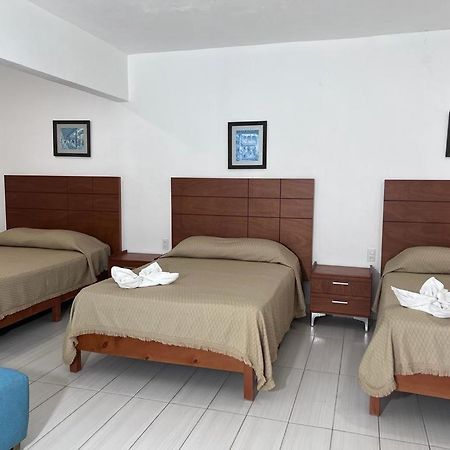 Hotel Quinta De La Rosa クアウトラ エクステリア 写真