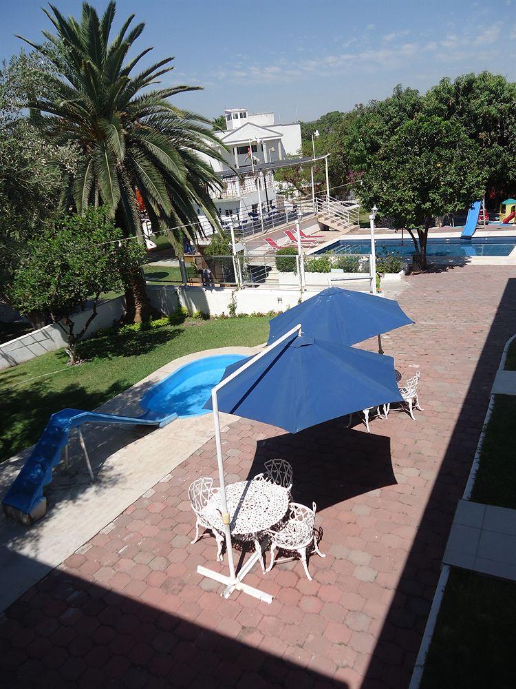 Hotel Quinta De La Rosa クアウトラ エクステリア 写真