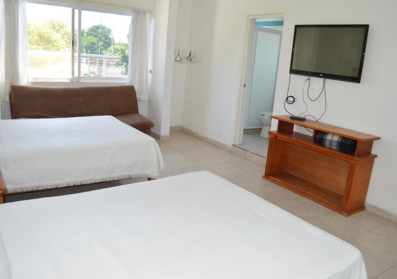 Hotel Quinta De La Rosa クアウトラ エクステリア 写真