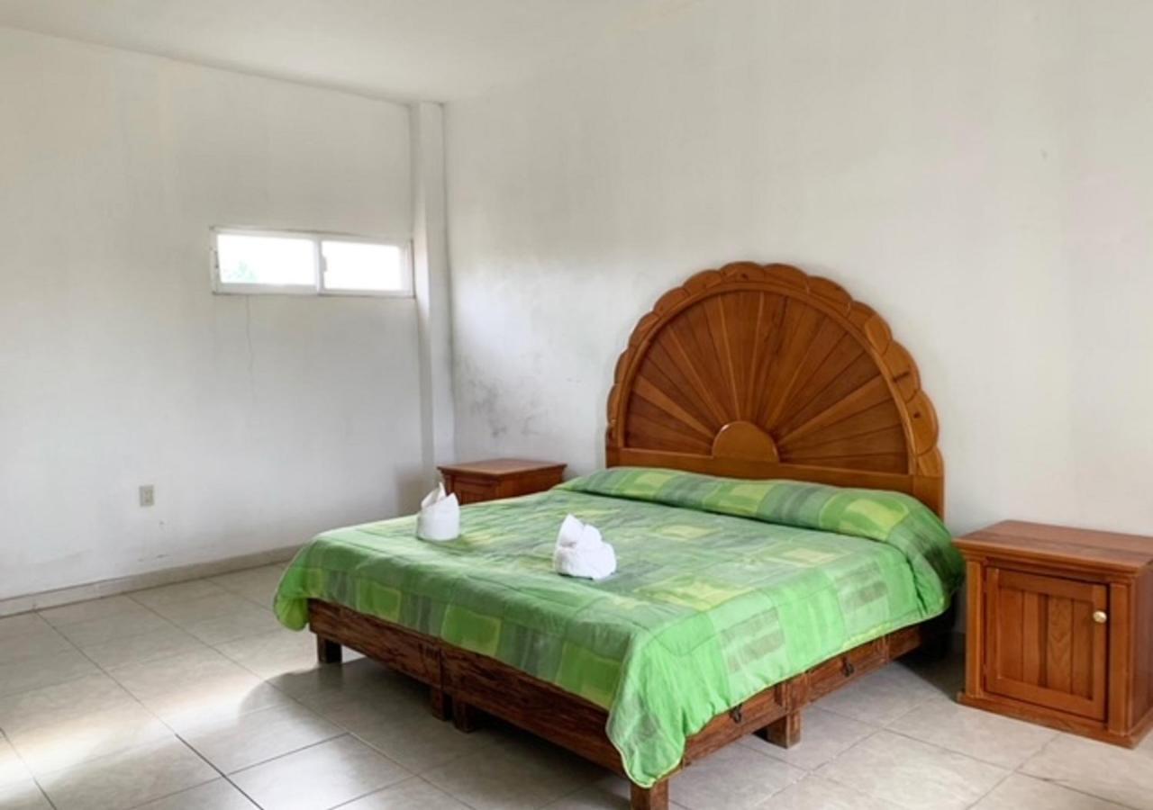 Hotel Quinta De La Rosa クアウトラ エクステリア 写真