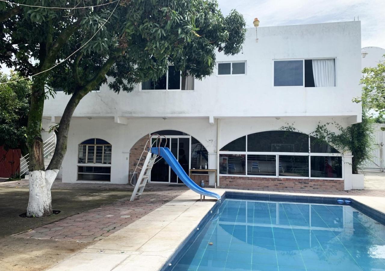 Hotel Quinta De La Rosa クアウトラ エクステリア 写真
