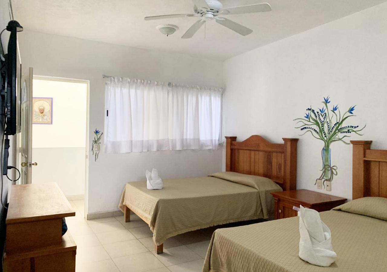 Hotel Quinta De La Rosa クアウトラ エクステリア 写真